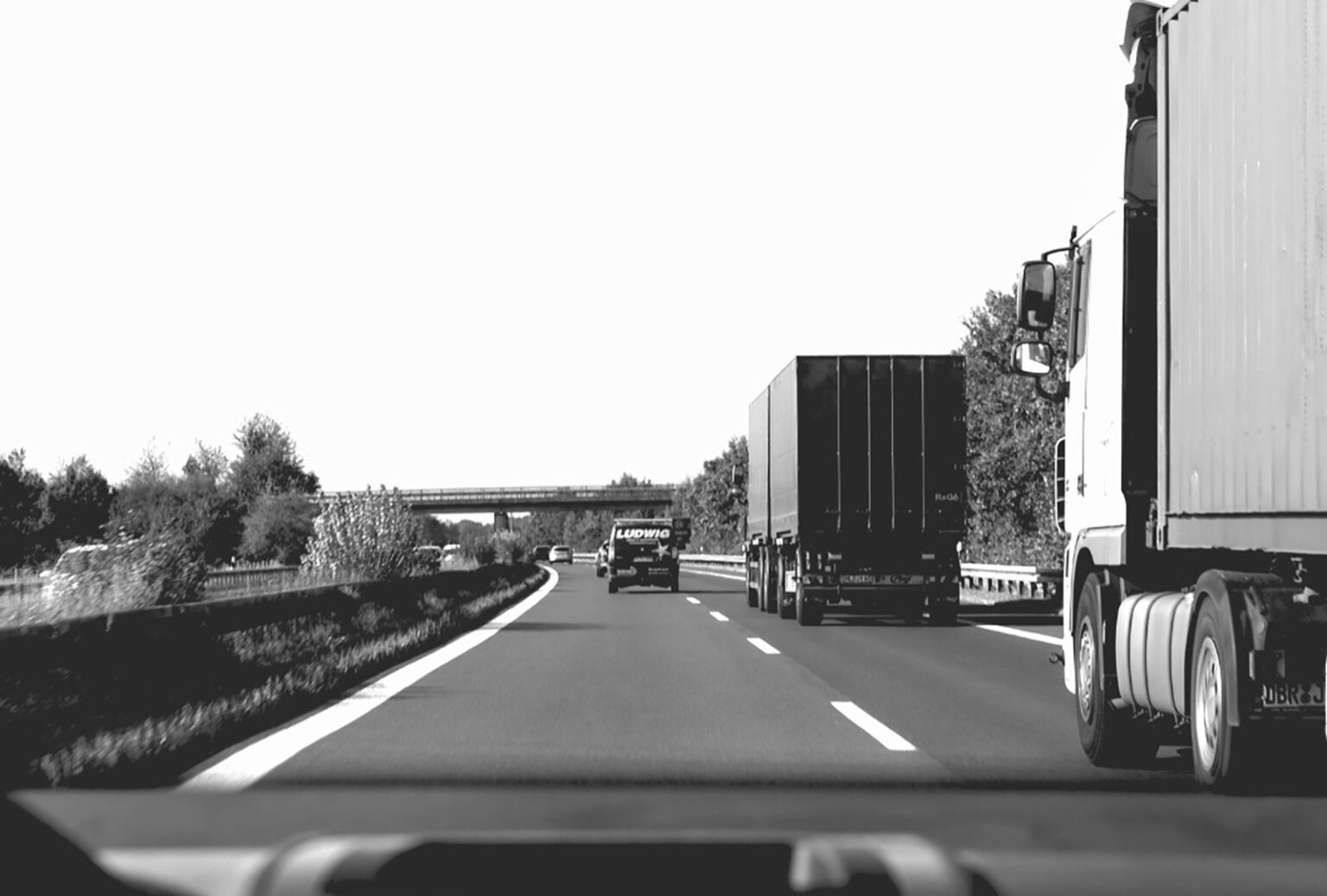 trucking-insurance-is-skyrocketing-the-road-to-autonomy