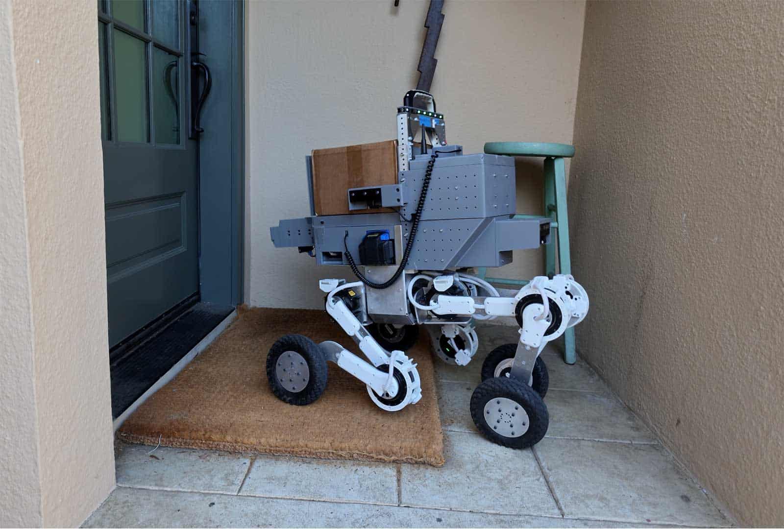 LastFeet Delivery Robot - The Road to Autonomy