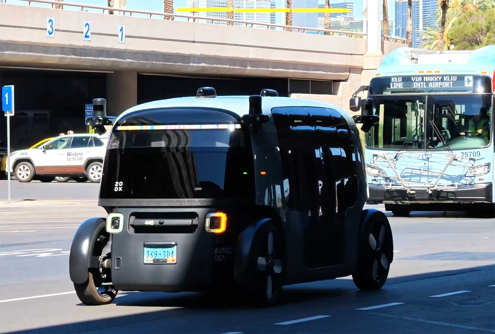 Zoox Las Vegas Airport - The Road to Autonomy